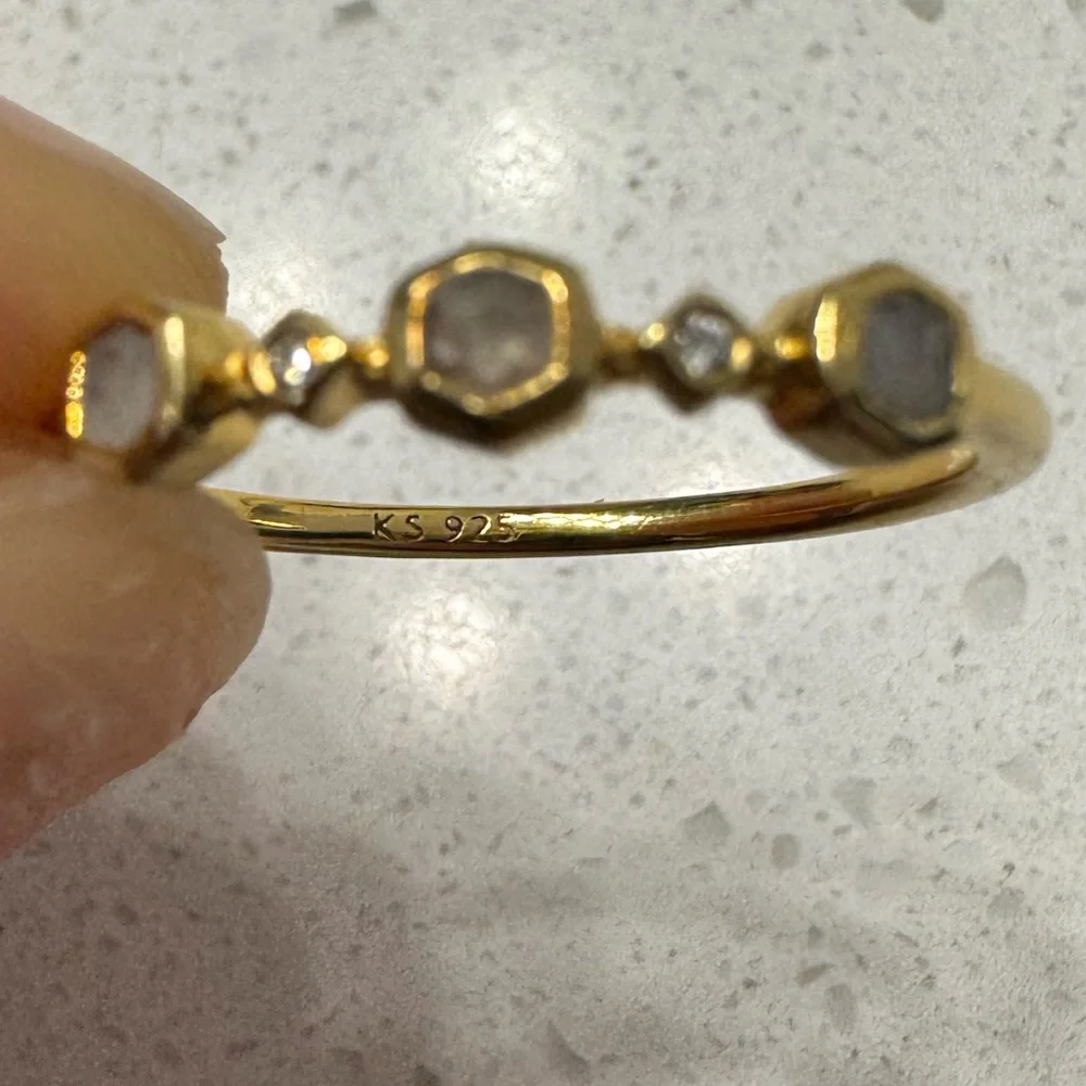 Kendra Scott Davie 18k Gold Trio Band Ring in Rainbow Moonstone Size 9 - Picture 6 of 6